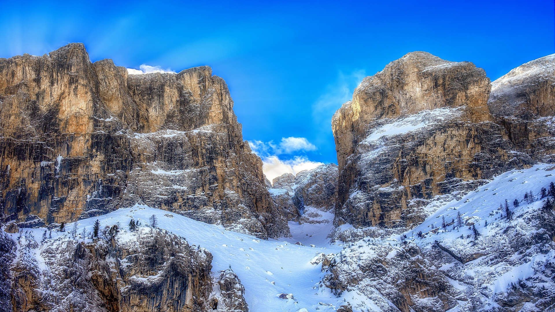 熊猫体育网站入口-切尔西重获平局，半决战役盛大开幕，切尔西进攻