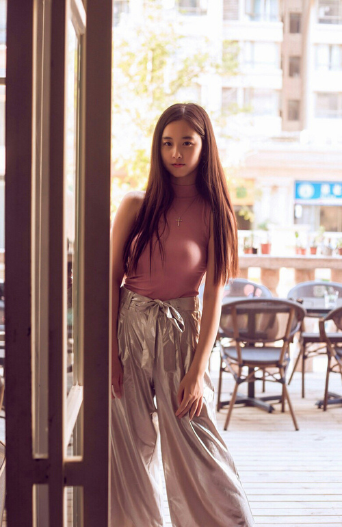 女子篮球引入柔韧协调评估系统精准制定训练方案，篮球运动员柔韧性训练